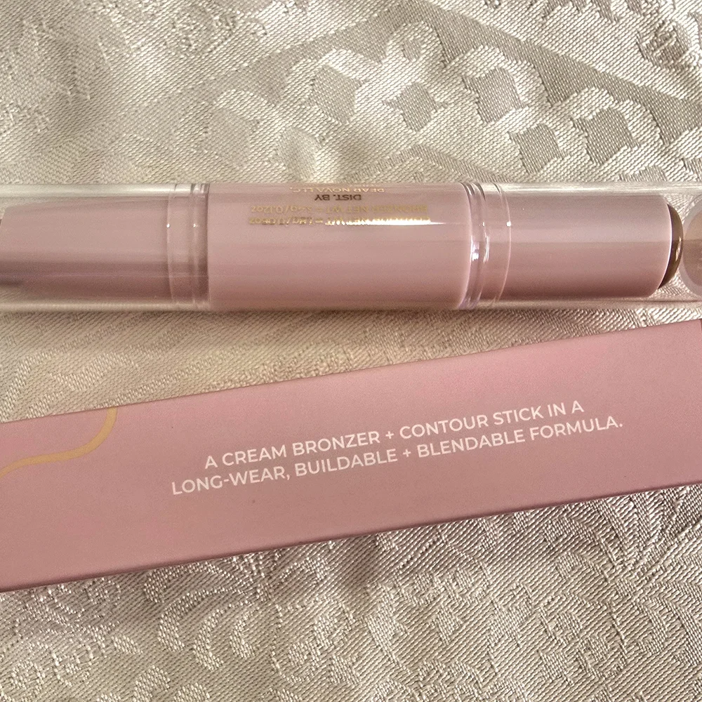 NEW! Pear Nova Bronzer + Contour Stick in Tan 1.8 g - Picture 10 of 16